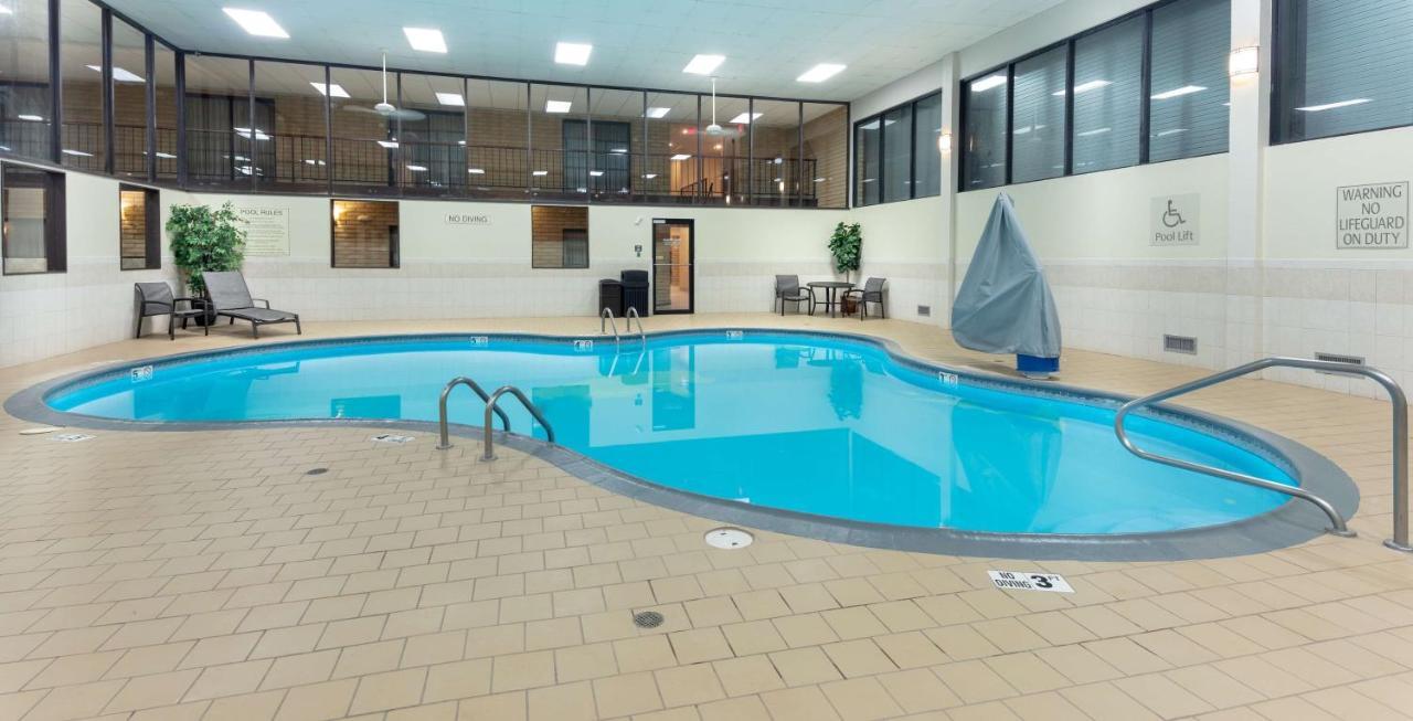 Best Western Wichita North Buitenkant foto